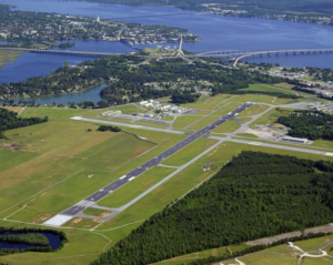 EWN Airport
